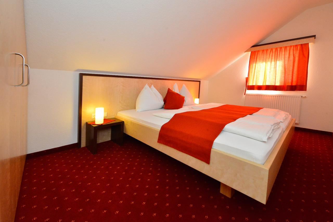 Hotel Gasthof Wunder Gnesau Sonnleiten Zimmer foto